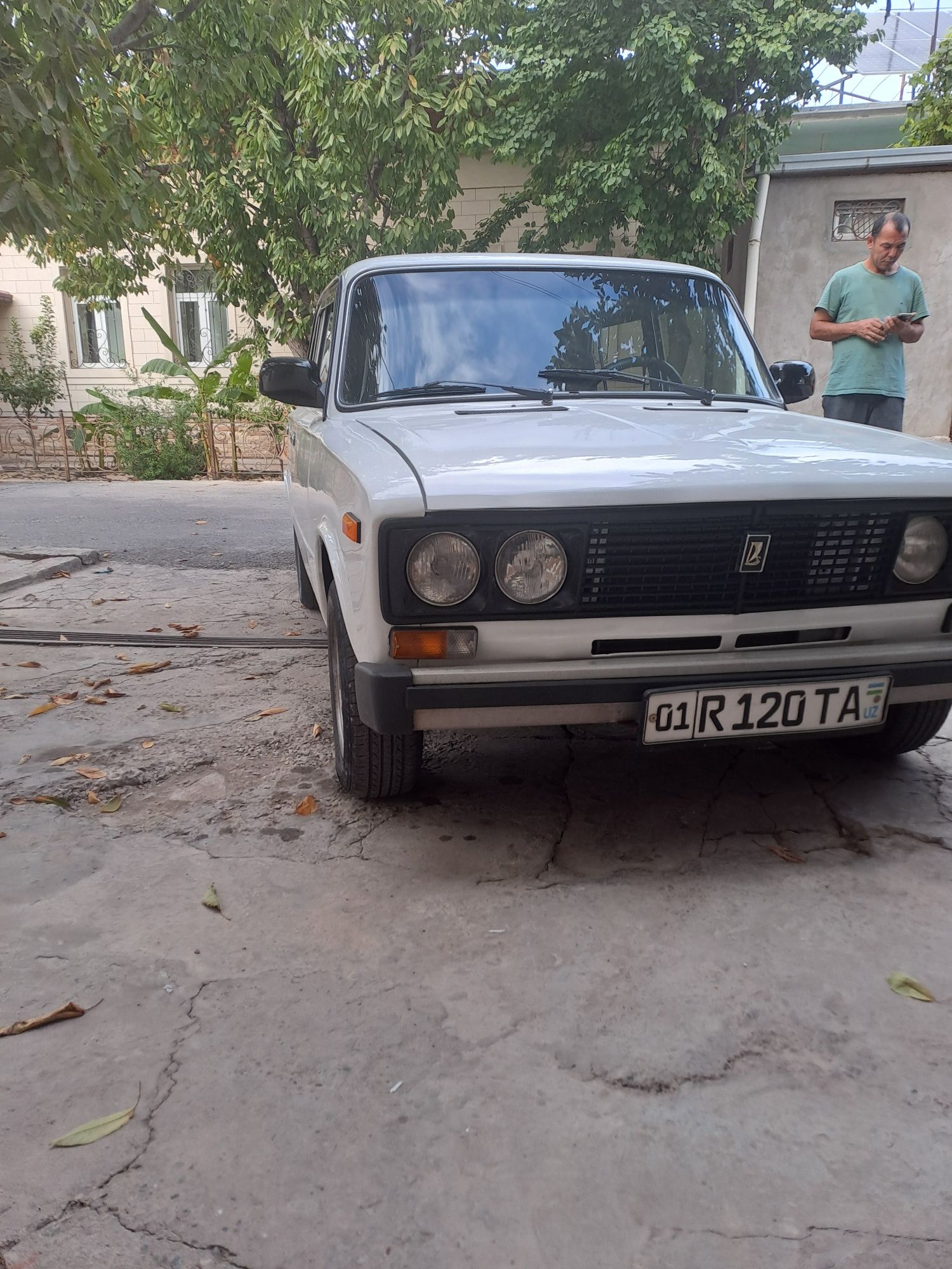 Jiguli 06 sotiladi