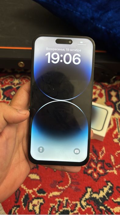 Айфон 15 84 акб в хорошем состаяние