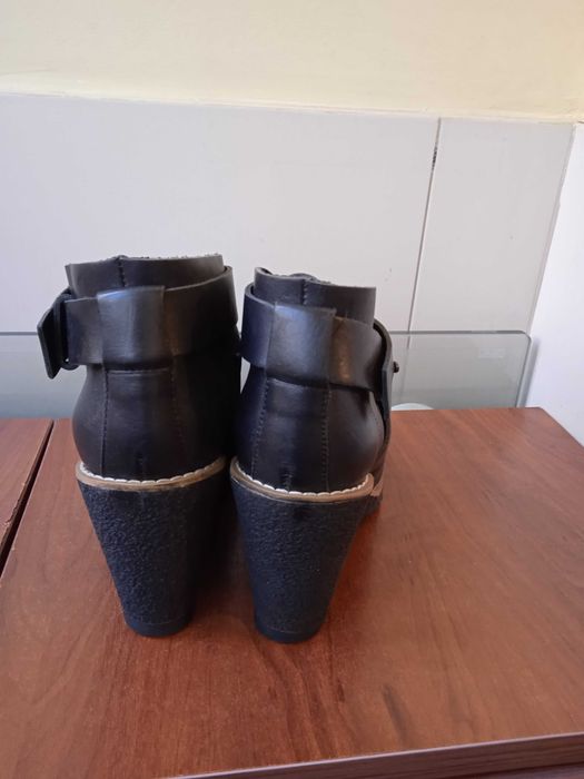 SEE BY CHLOÉ оригинални дамски обувки на платформа - Естествена кожа!