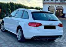 Audi A4 B8 2.0 TDI 143 CP | Cutie automată | S-Line