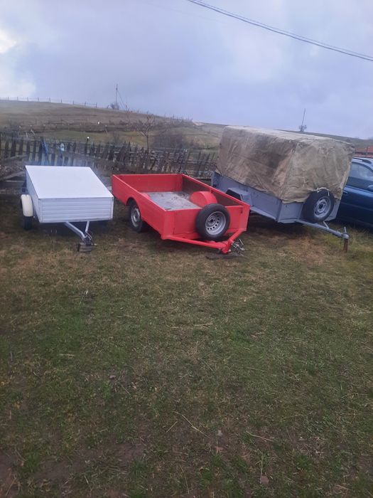 Продавам ремарке