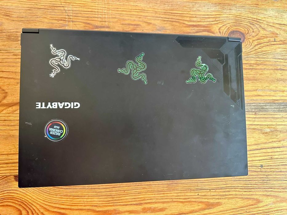 Laptop Gaming Gigabyte