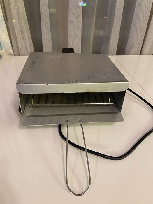 Парти грил, скаричка