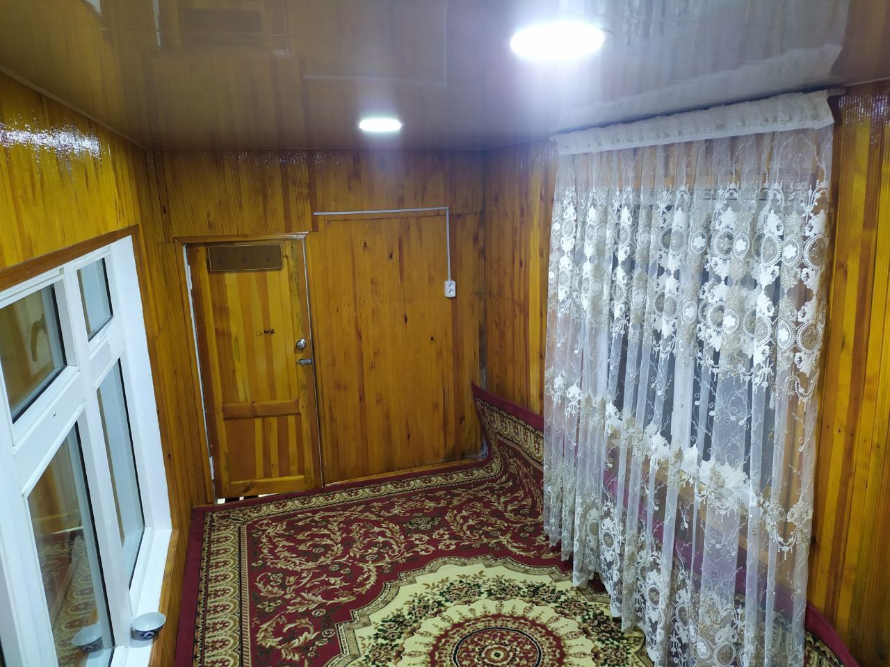 Ижарага квартира (узимники)