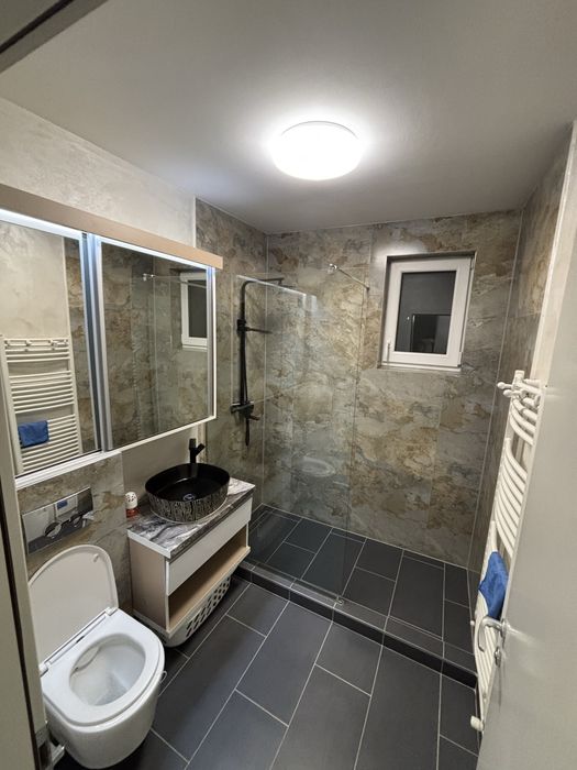 Apartament 2 camere / parcare privata