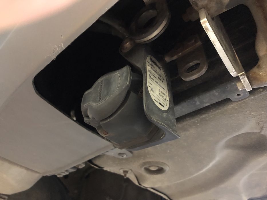 Carlig electric remorcare audi a7 complet.