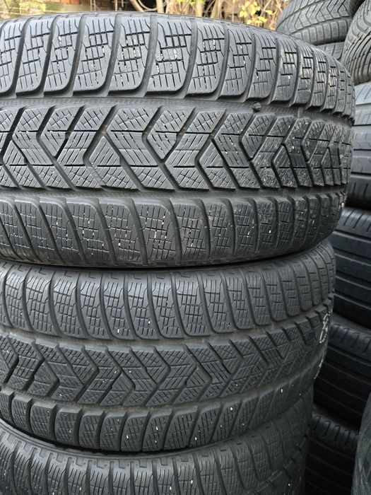 4бр. 255 45 20 Pirelli зимни.