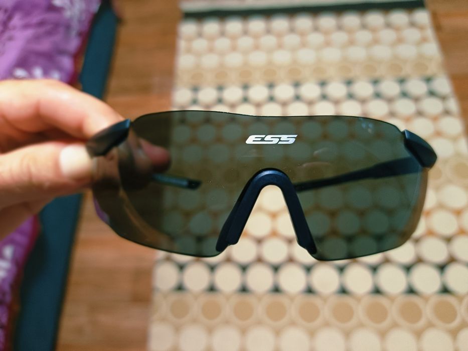 Продам Очки Ess оригинал