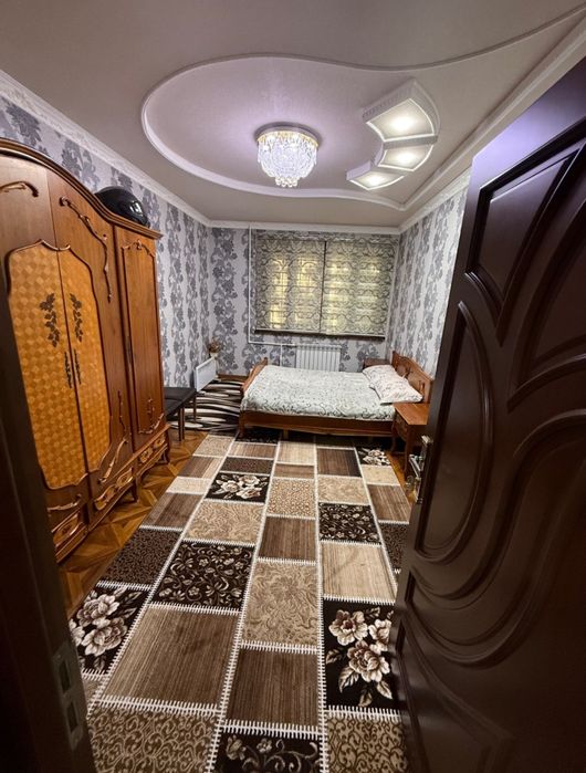 3/2/4 продаётся квартира на чиланзар 8