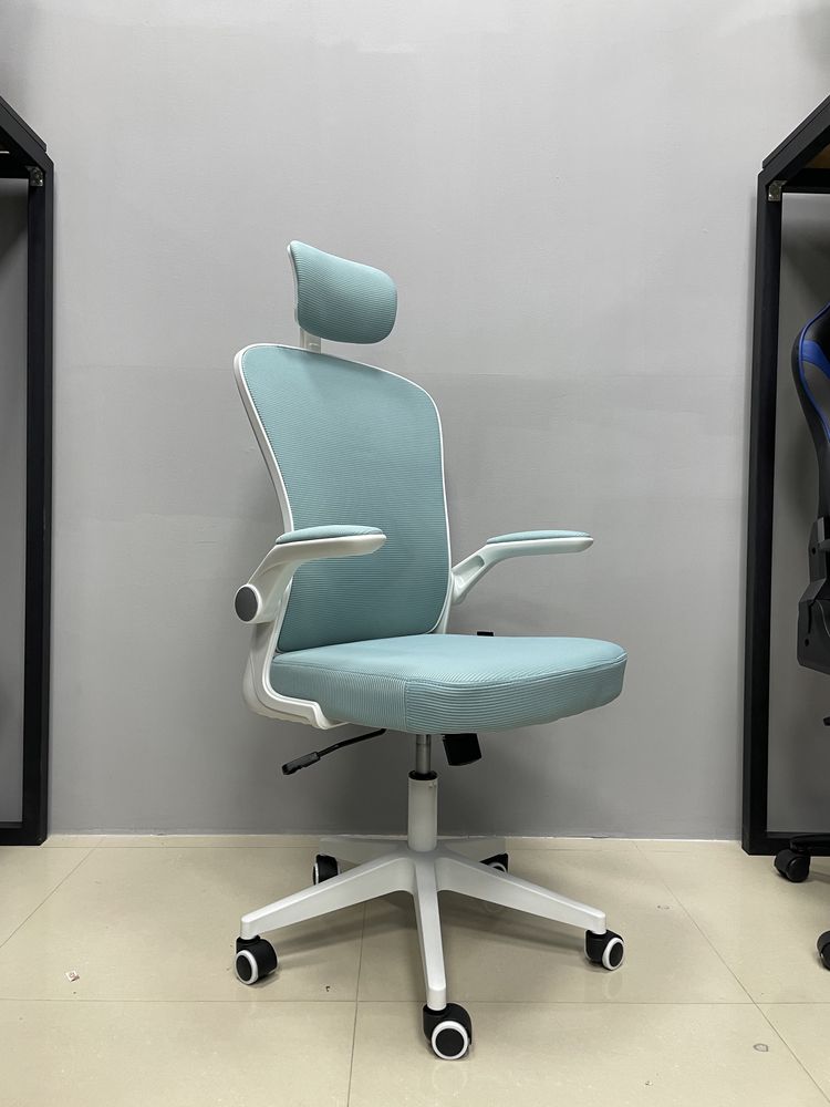 Офисное кресло для персонала модель 7036