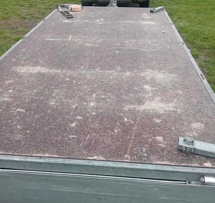 Трейлър на EDUARDO Atlas 2010