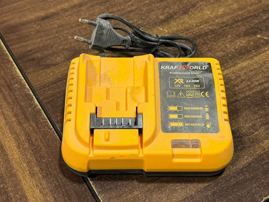 Лазерен Нивелир 3D с 16 линии 360° KrafT Royal + 2 батерии и зарядно