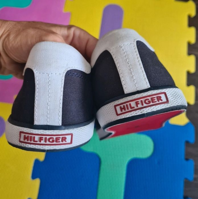 Tenisi Tommy Hilfiger nr.43