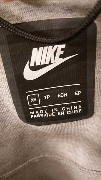 Мъжко Горнище Nike Tech Fleece - Размер XS
