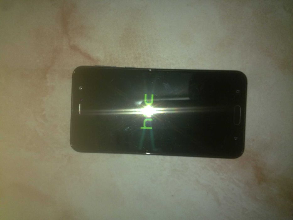 telefon HTC de vanzare