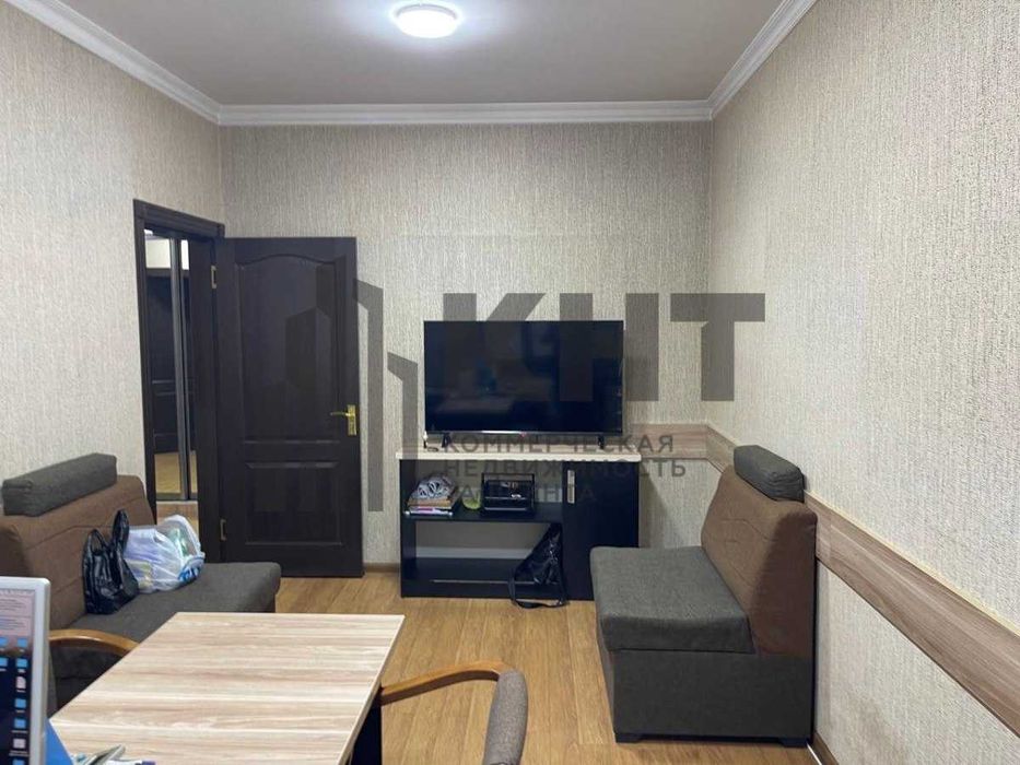 Аренда офиса с площадью 170м2 ор-р Домбирабад Строй Базар