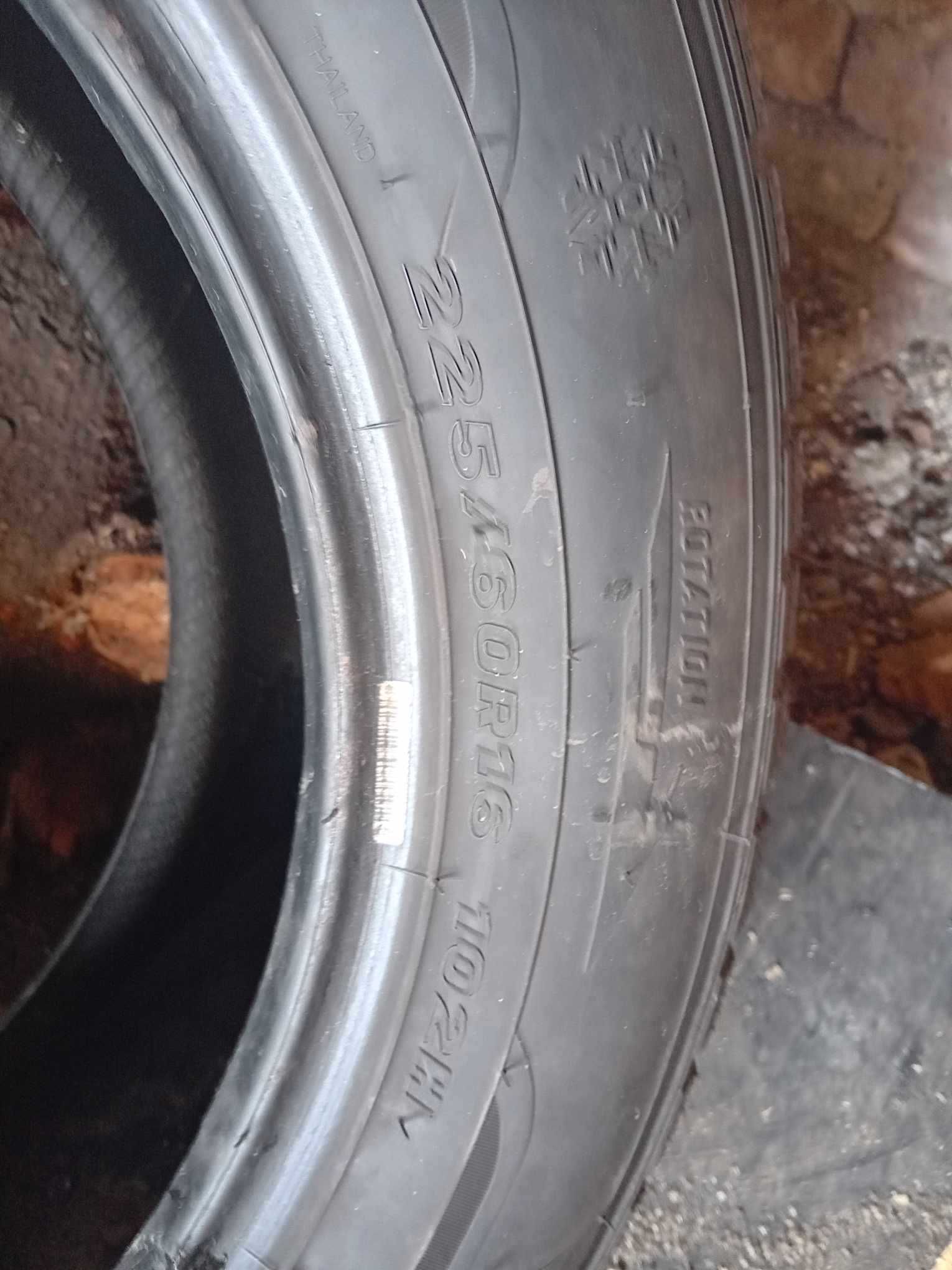 Зимни гуми 225/60R16