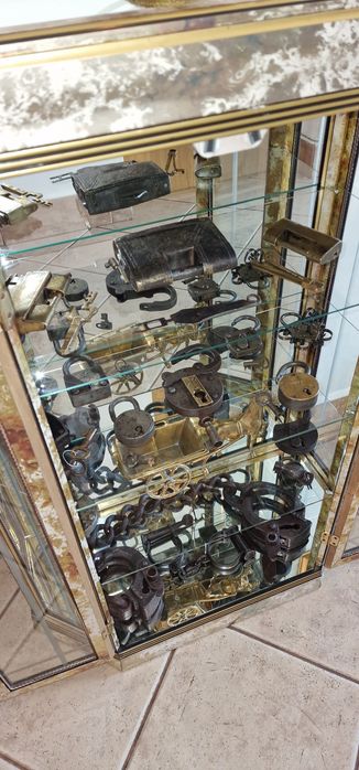 Lacate de colectie vechi antice