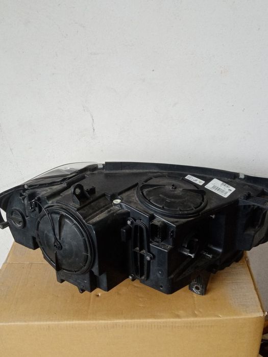 Vând far stânga bmw f15 x5