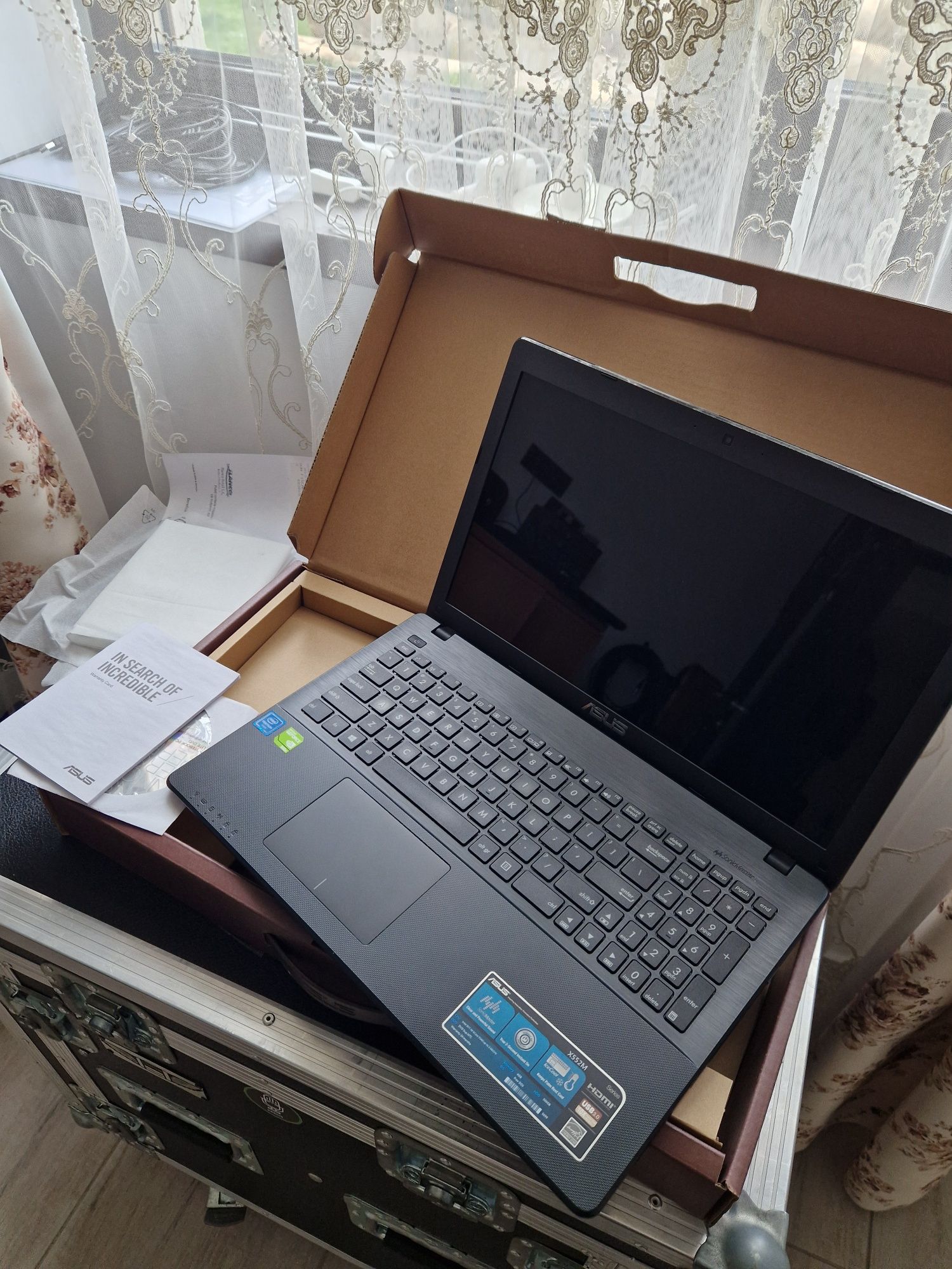 Vand/schimb Laptop ASUS