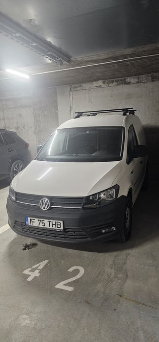 VW Caddy putin folosit si bine ingrijit