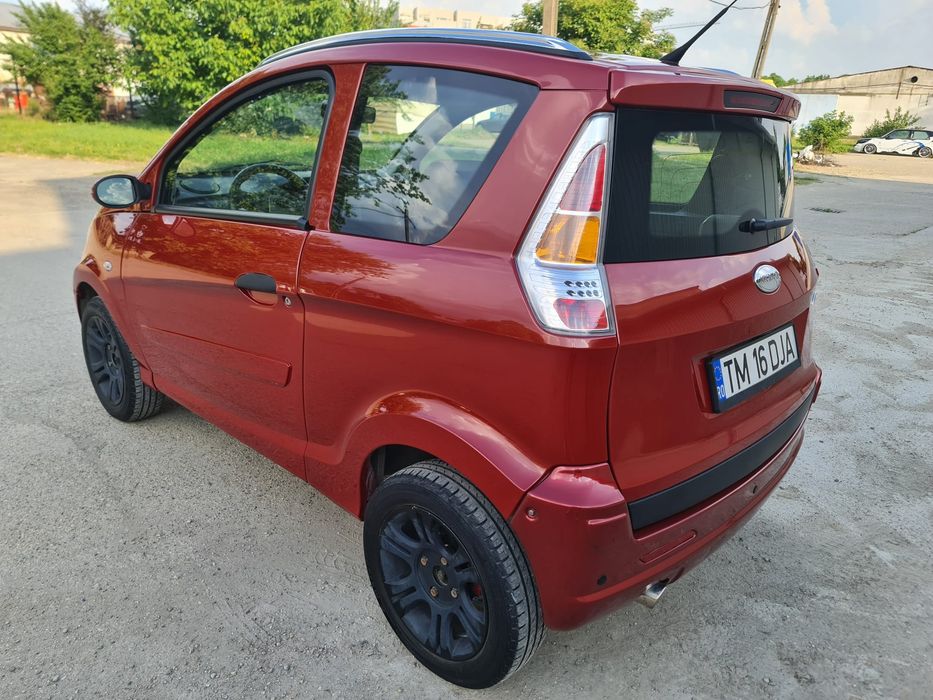 Vand MICROCAR M.GO family basic 4 PL,benzina 4 Locuri 21 CP