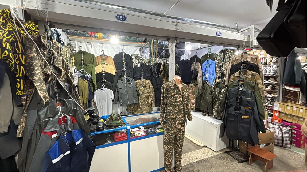 Продам 2 бутика в ТД Достык