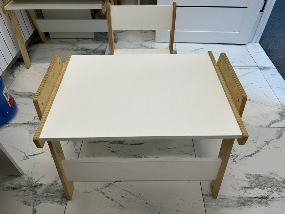 Комплект детский стул и стол