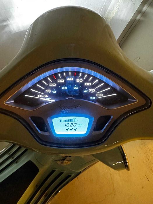 Piaggio Vespa Primavera 50 4T  - 1650km