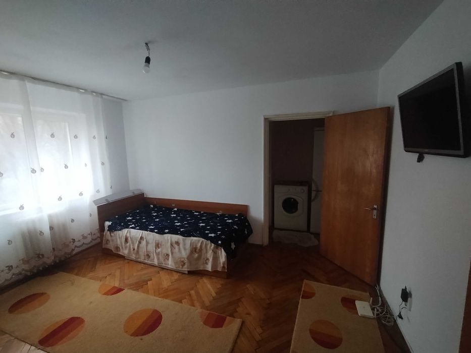 Inchiriez apartament 2 camere Pitesti Trivale