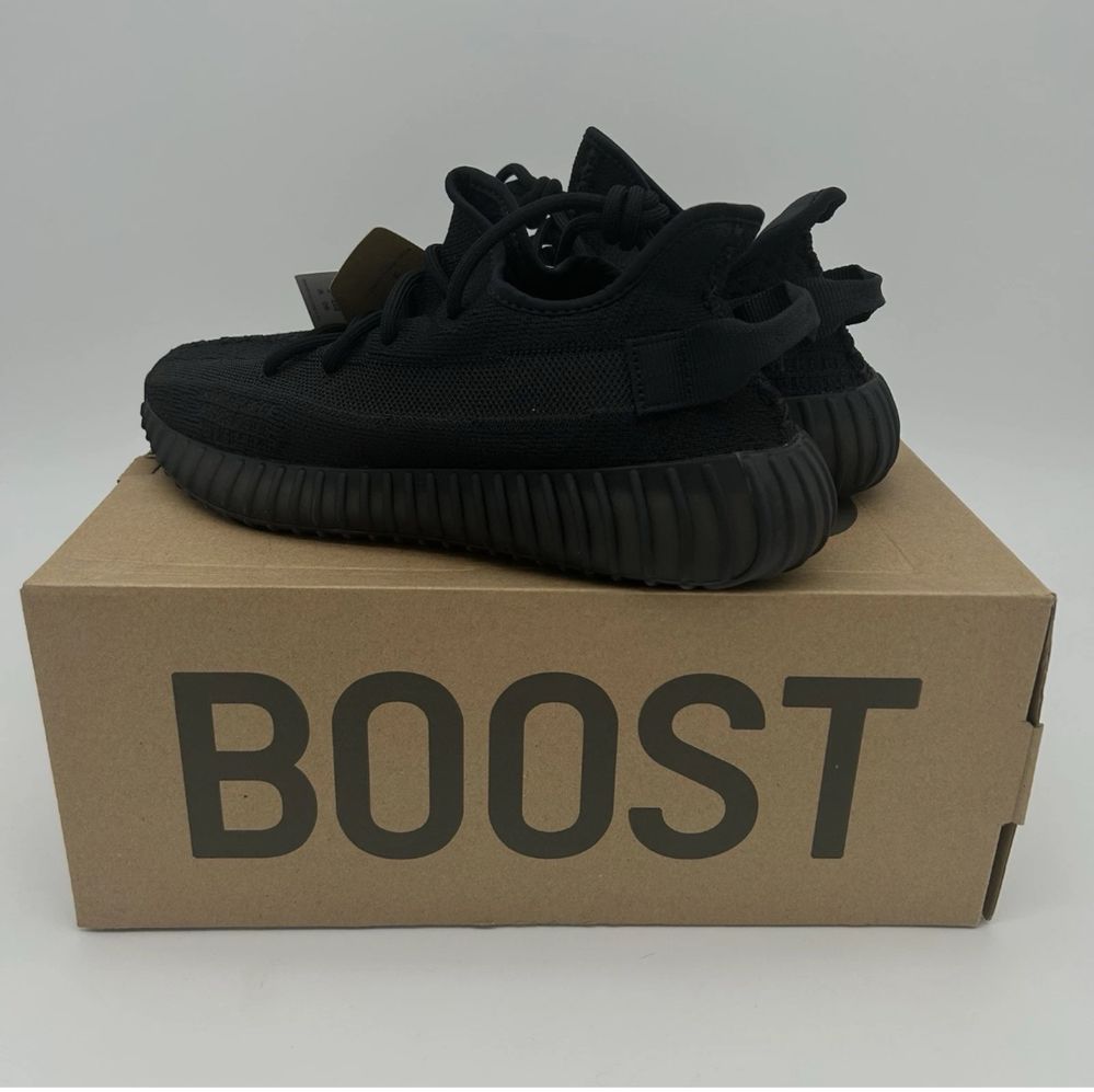 Adidasi Yeezy Boost |350 V2 Black|