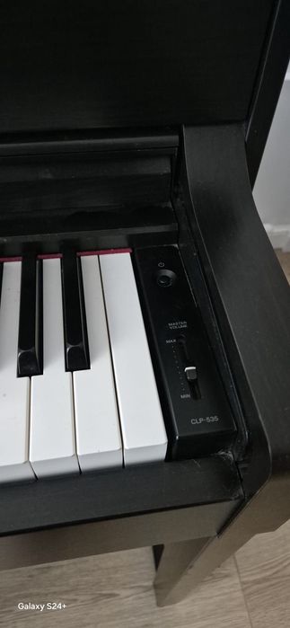 Pian digital Yamaha CLP 535 stare excelenta