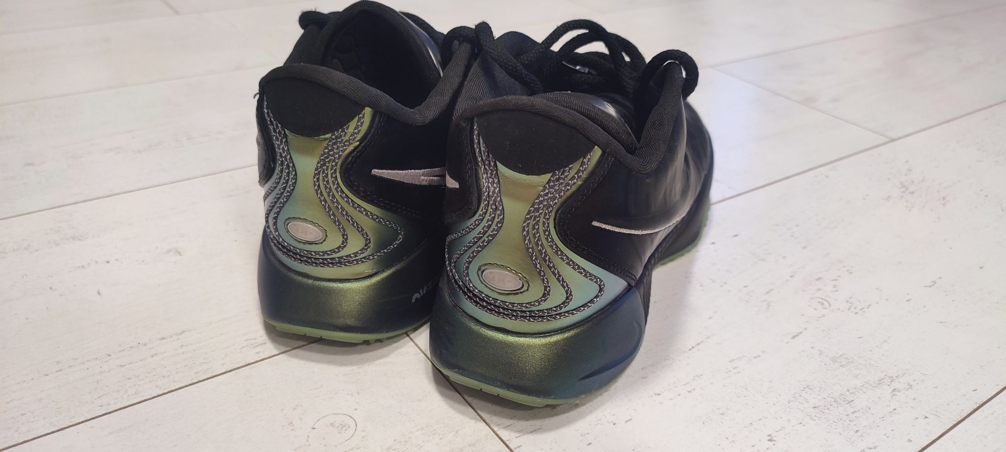 Nike Lebron 21 "Tahitan"