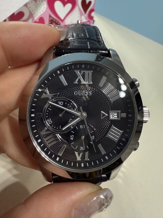 Guess & Folli Follie