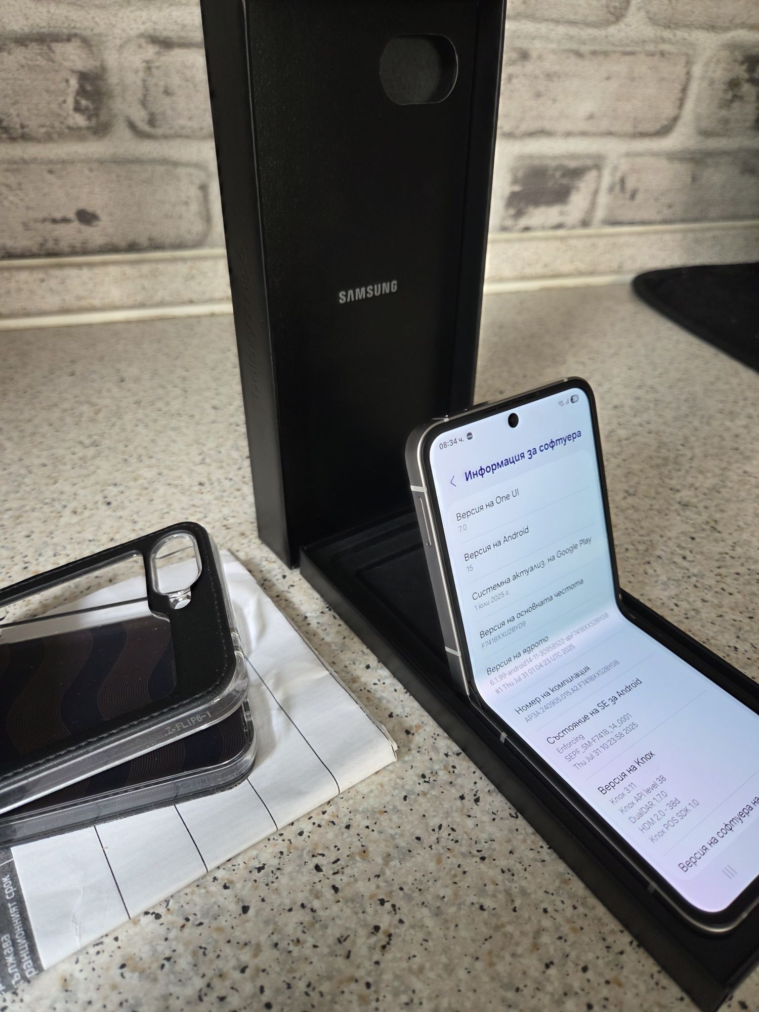 Samsung Z flip 6 256GB