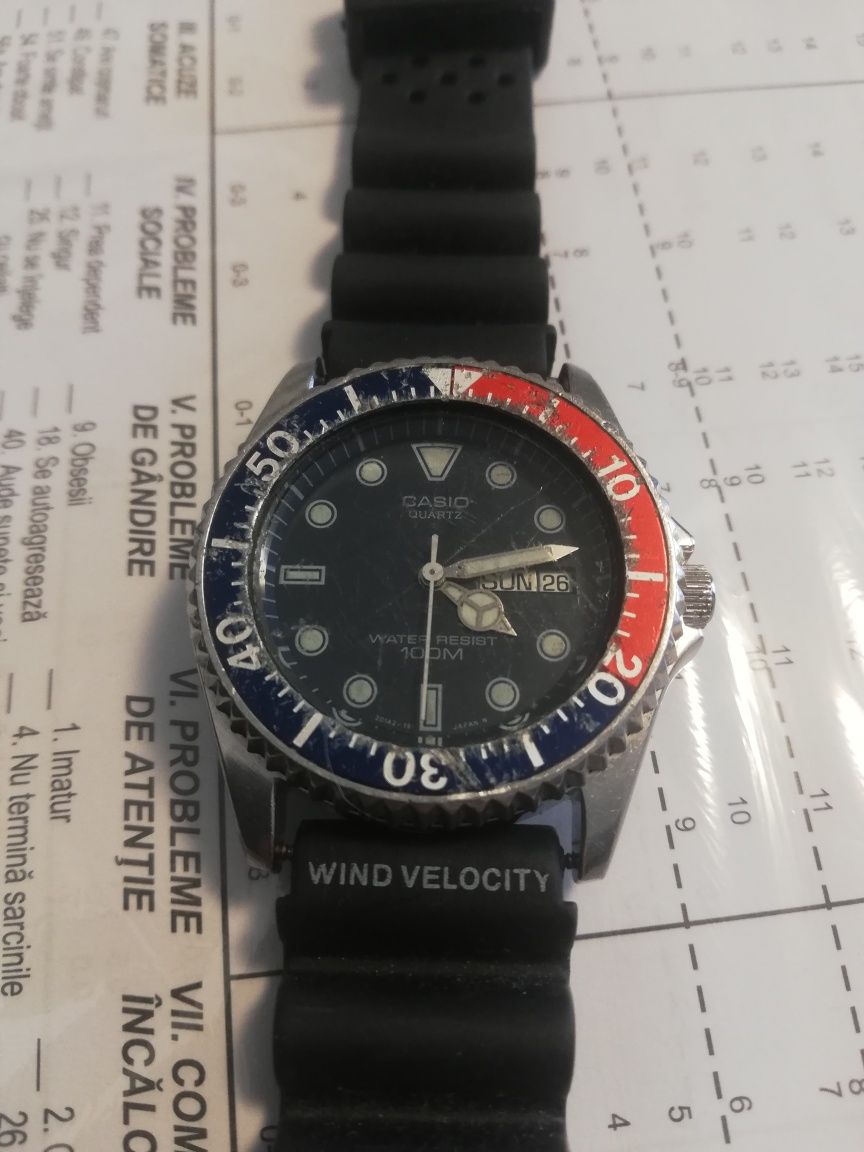 RAR !!! Casio MQ-550 Pepsi Bezel Vintage Diver/Sub/Scuba