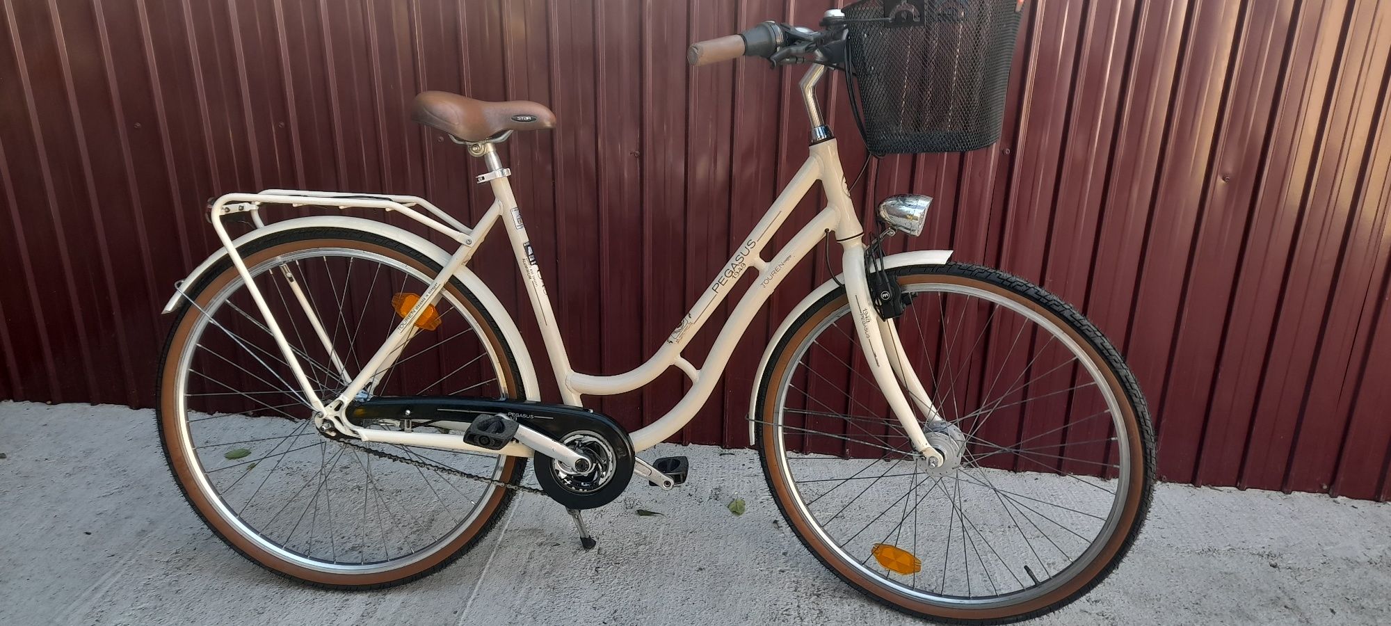 Vînd bicicleta de damă PEGASUS