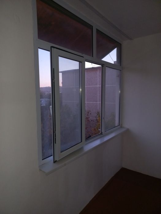 Продаётся 3 х комнатная квартира 1мик 18дом хх