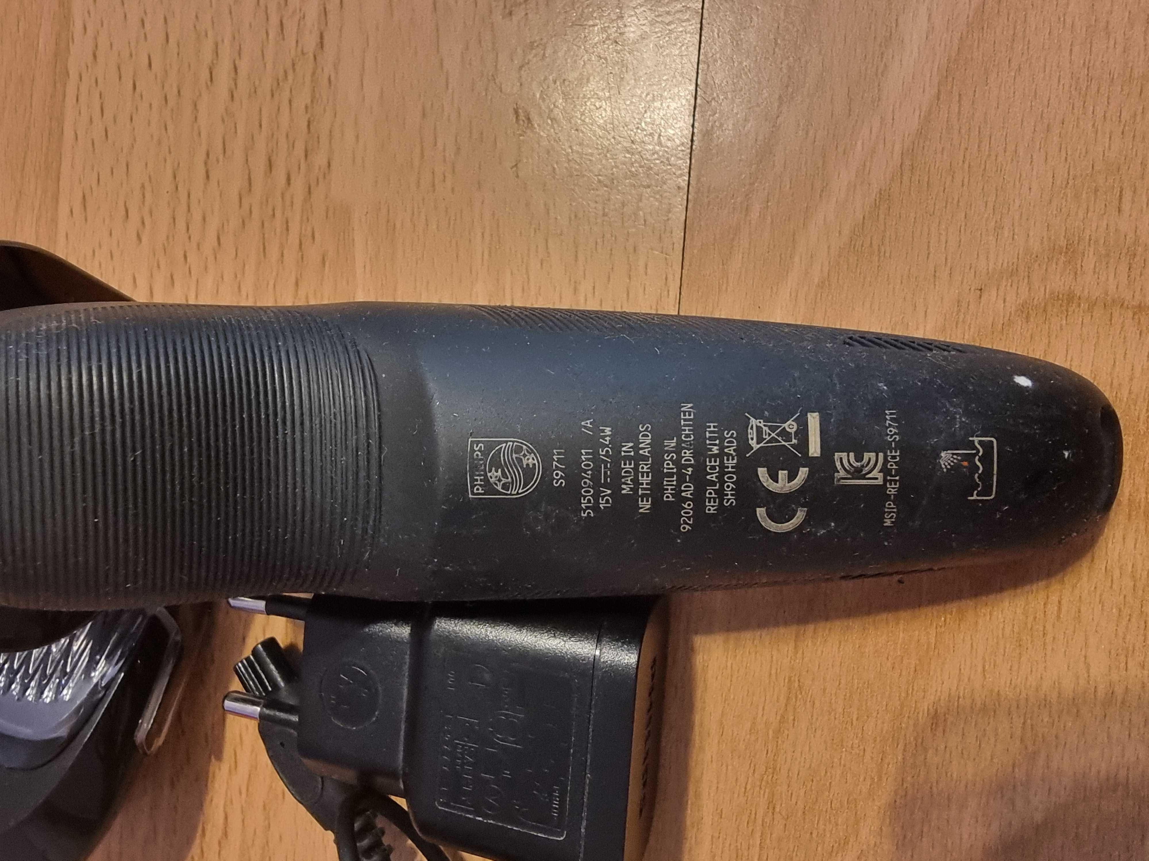 Philips series 9000