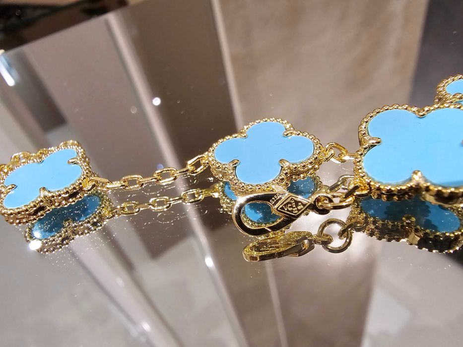 Van Cleef & Arpels VCA Gold Turquoise 5 Motif Alhambra Дамска Гривна