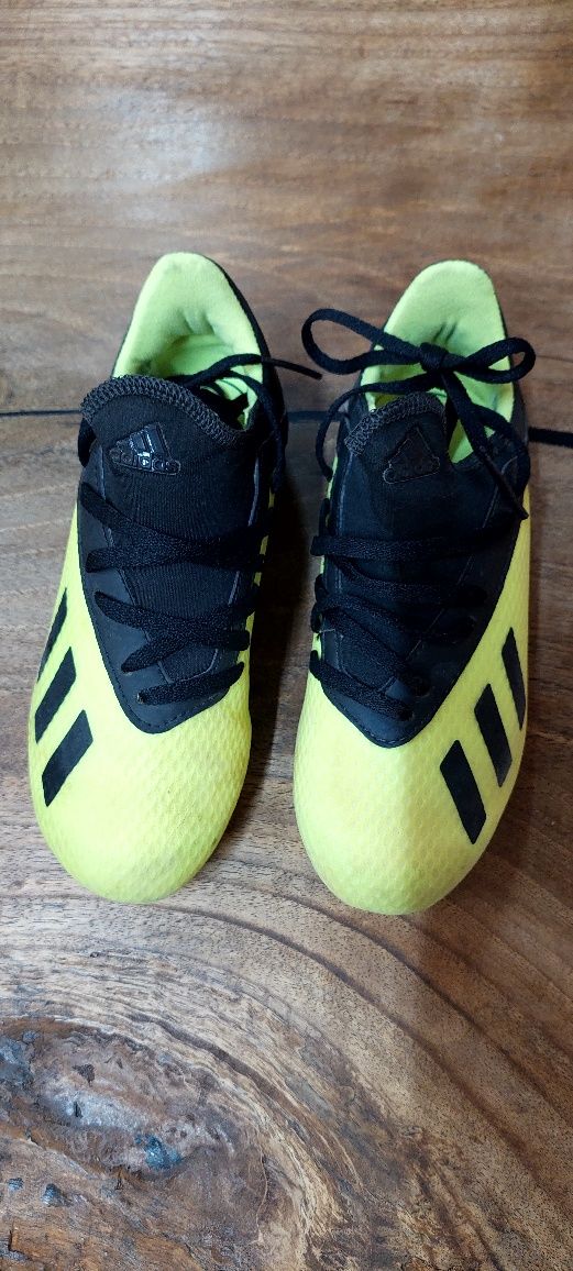 Детски бутонки adidas