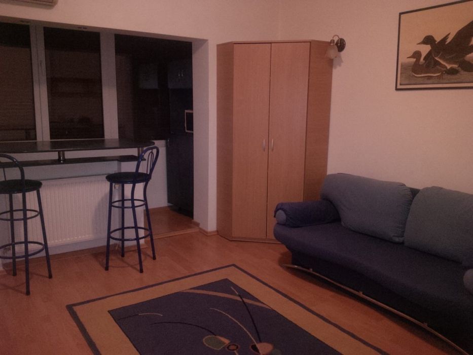 Proprietar, ofer spre inchiriere garsoniera ultracentral