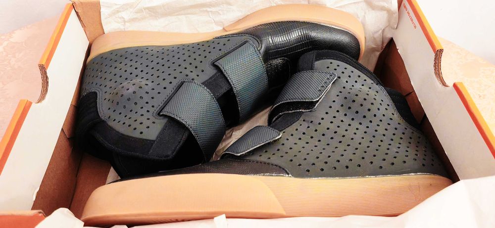 Nike Flystepper 2K3 Anthracite Black чисто нов 44ти номер 28.5см кутия