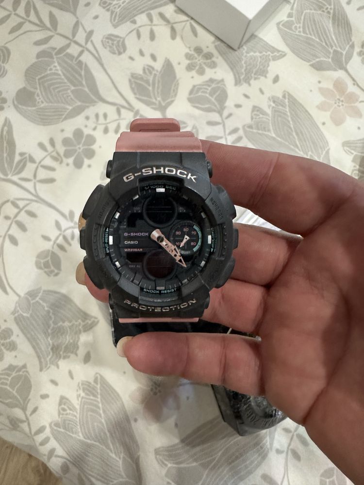 Часовник casio G-SHOK без забележки!