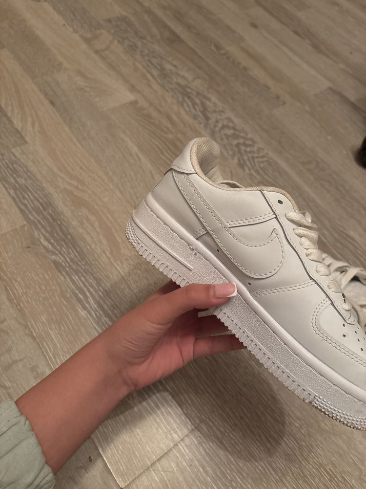 Nike air force ЧИСТО НОВИ