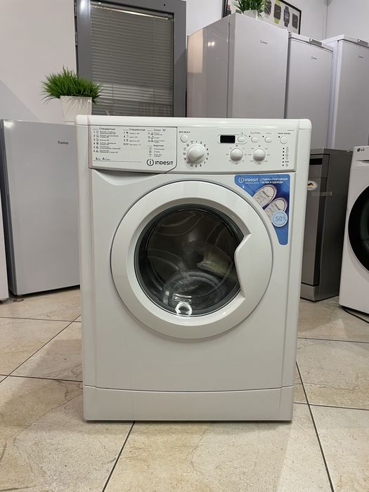Стиральная машина Indesit IWSD 6105 (CIS).L (УЦЕНКА)