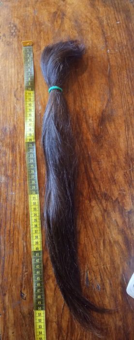 Дорого. Продам волосы.