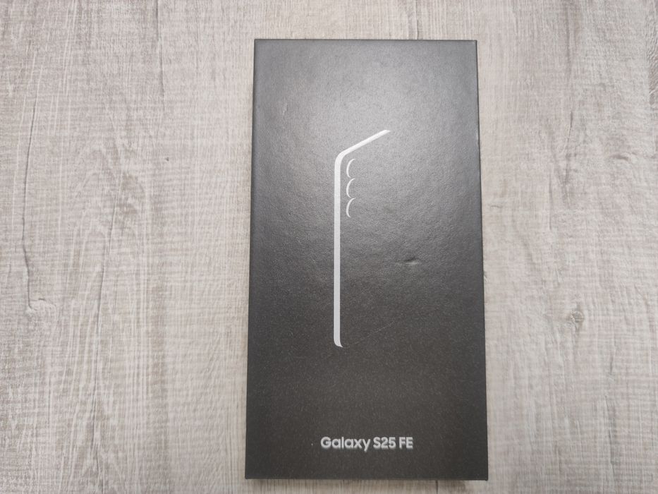 НОВ! Samsung Galaxy S25 FE 256GB Jetblack , Navy , Ice Blue Гаранция!