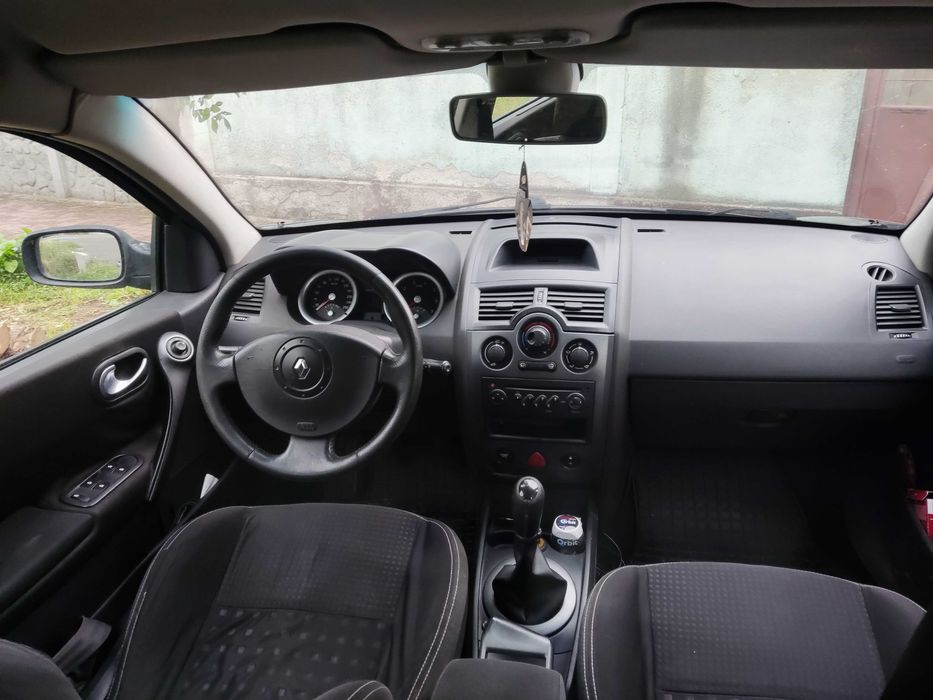 Vând. Megane 2 Grandtour