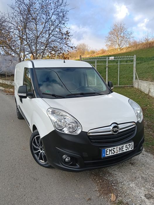 Combo 2.0cdi 2014 impecabil!! 212350 km !! Unic proprietar Germania!!